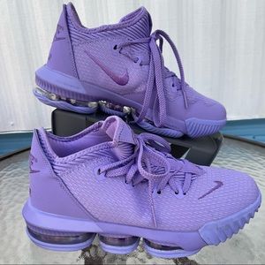 lebron xvi atomic violet